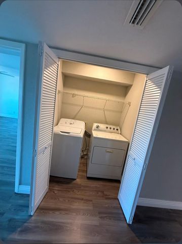 4444 Victory Drive 1106, Houston, TX 77088