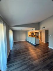 4444 Victory Drive 1106, Houston, TX 77088