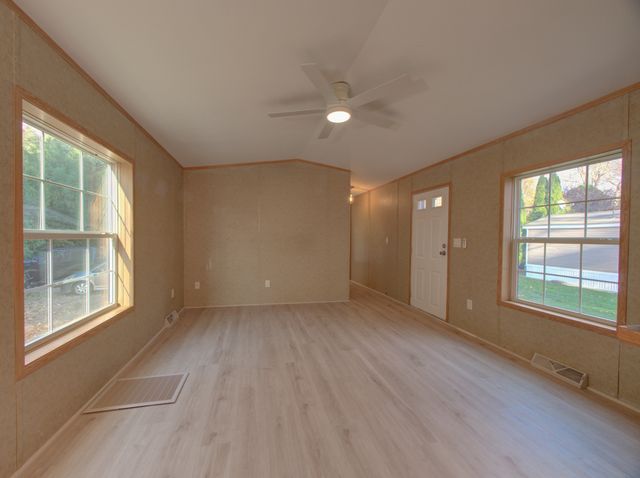 932 Long Cove Road TRLR 4, Ledyard, CT 06335