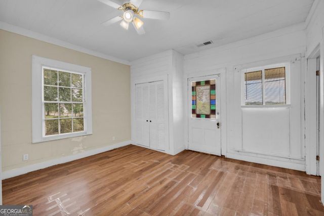 5270 Gainesville Street, Flowery Branch, GA 30542