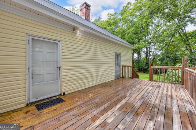 5270 Gainesville Street, Flowery Branch, GA 30542
