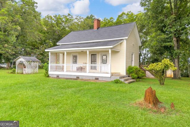 5270 Gainesville Street, Flowery Branch, GA 30542