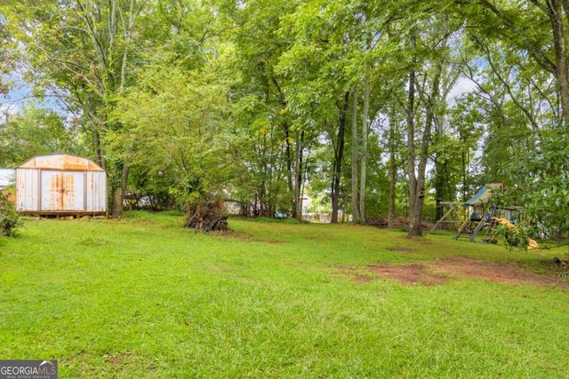 5270 Gainesville Street, Flowery Branch, GA 30542