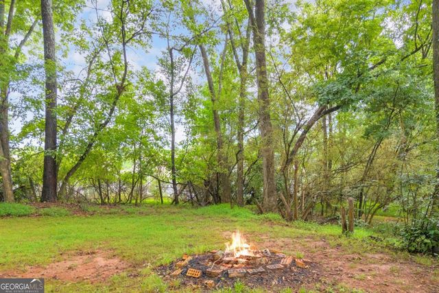 5270 Gainesville Street, Flowery Branch, GA 30542