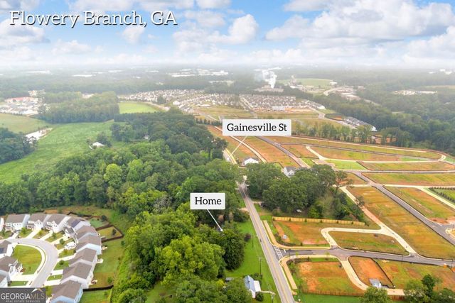 5270 Gainesville Street, Flowery Branch, GA 30542