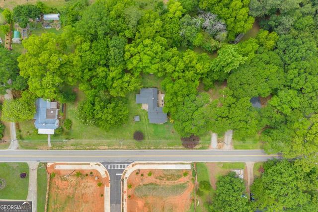 5270 Gainesville Street, Flowery Branch, GA 30542