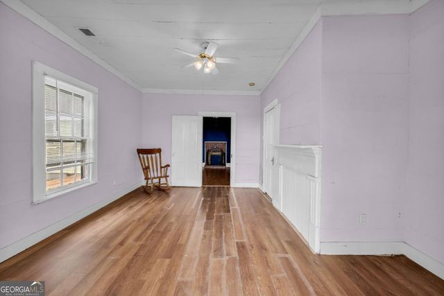 5270 Gainesville Street, Flowery Branch, GA 30542