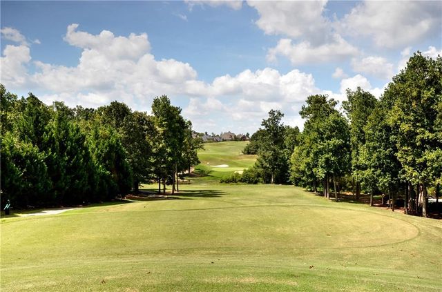 2140 Tee Drive, Braselton, GA 30517