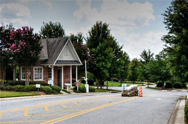 2140 Tee Drive, Braselton, GA 30517