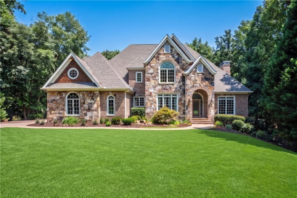 2140 Tee Drive, Braselton, GA 30517