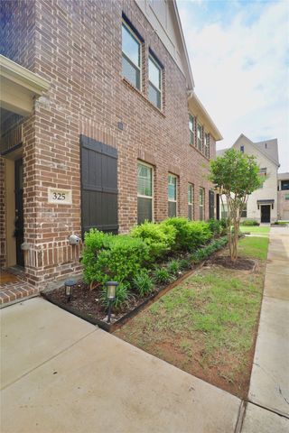 325 Baker Drive, Plano, TX 75074