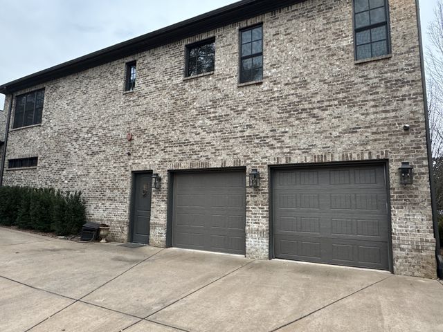 116 Brookfield Ave, Nashville, TN 37205