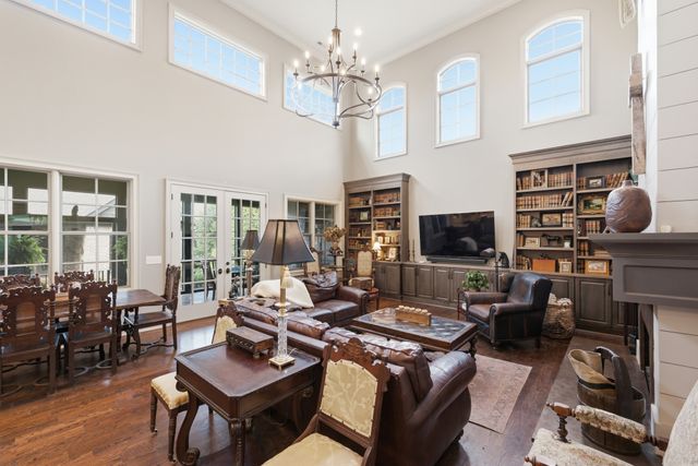 116 Brookfield Ave, Nashville, TN 37205