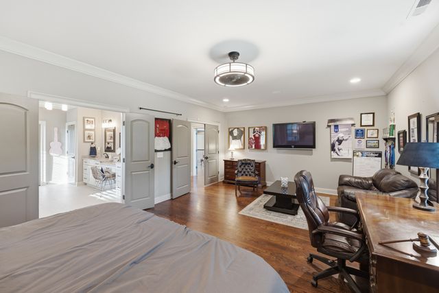 116 Brookfield Ave, Nashville, TN 37205