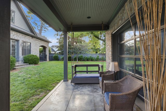 116 Brookfield Ave, Nashville, TN 37205