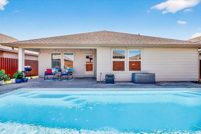 7826 Bullrider Drive, Corpus Christi, TX 78414