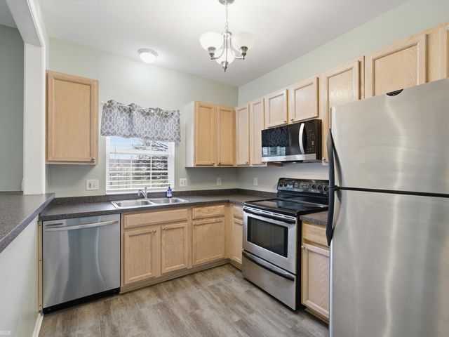 1985 Monarch Drive, Shelby Twp, MI 48316