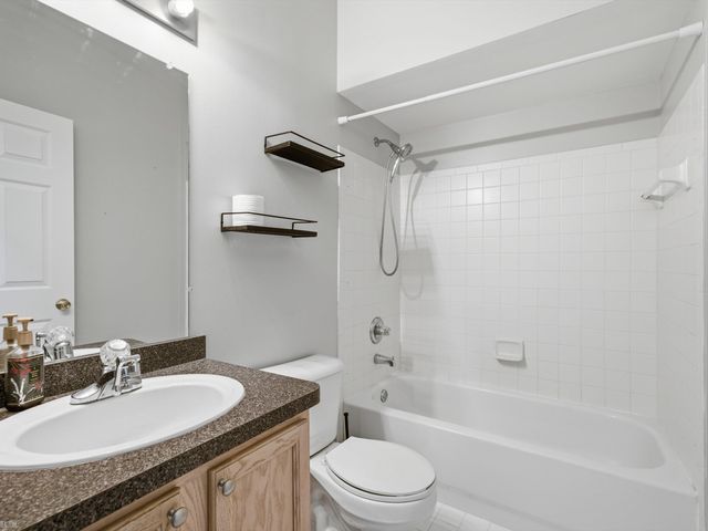 1985 Monarch Drive, Shelby Twp, MI 48316