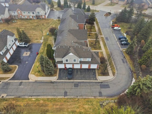 1985 Monarch Drive, Shelby Twp, MI 48316