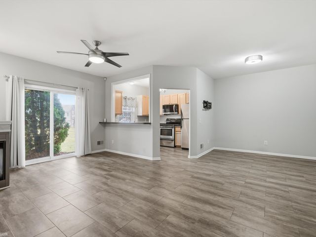 1985 Monarch Drive, Shelby Twp, MI 48316