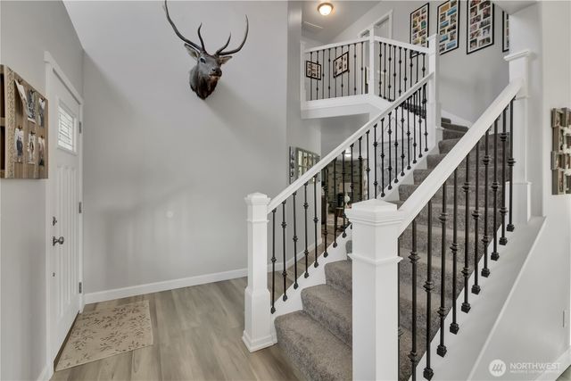 7413 166th Avenue E, Sumner, WA 98390