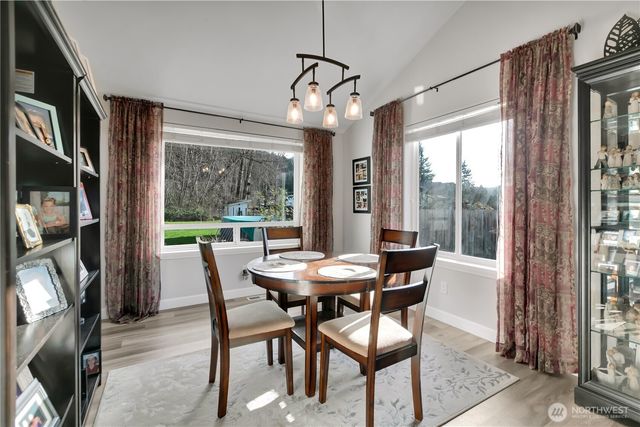 7413 166th Avenue E, Sumner, WA 98390