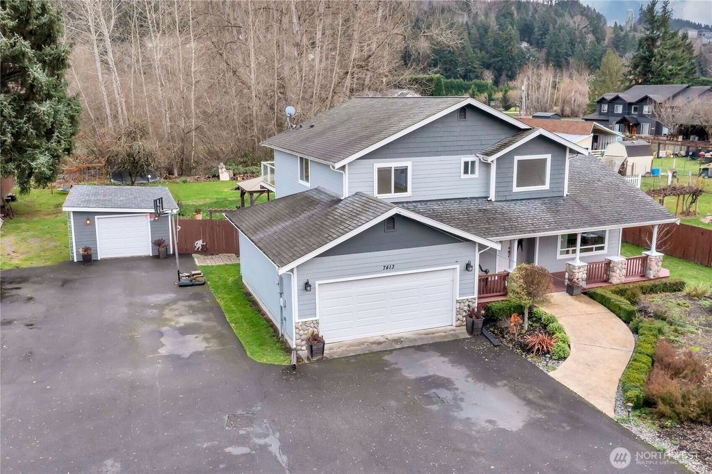 7413 166th Avenue E, Sumner, WA 98390