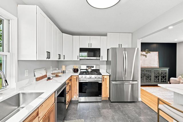 9000 Terrace Road NE, Blaine, MN 55434