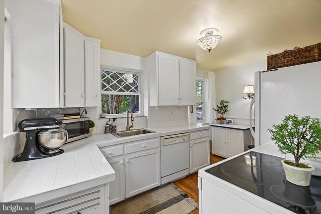 3535 18TH ST S, Arlington, VA 22204