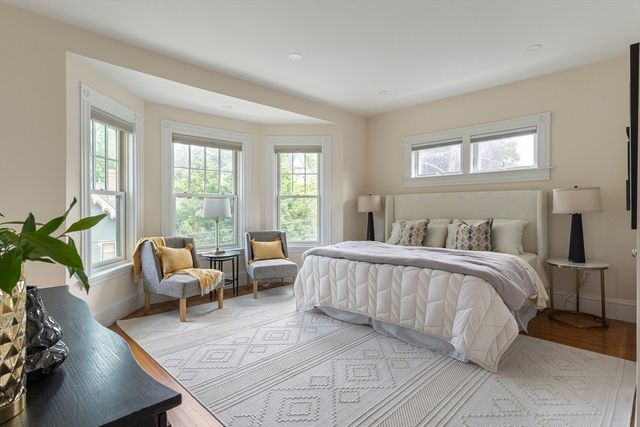 10 Brewer St, Boston, MA 02130