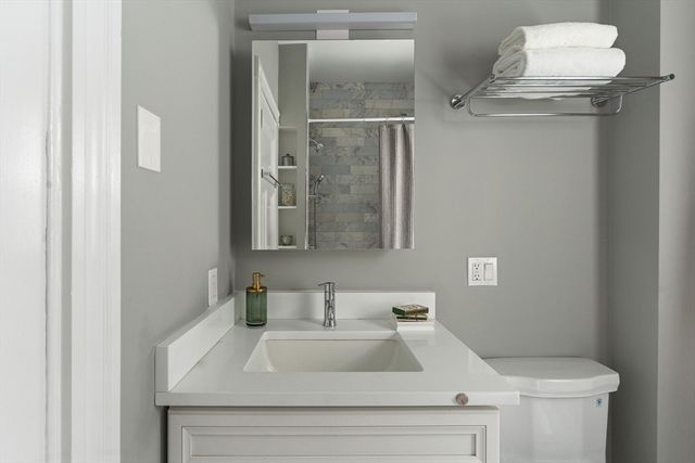 10 Brewer St, Boston, MA 02130