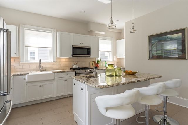 10 Brewer St, Boston, MA 02130