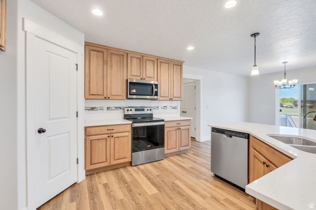 1038 S 880 W, Salem, UT 84653