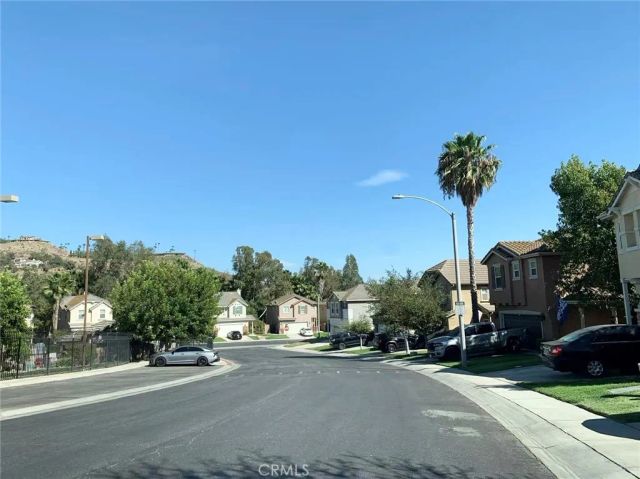5751 Autumnwood, Jurupa Valley, CA 92509