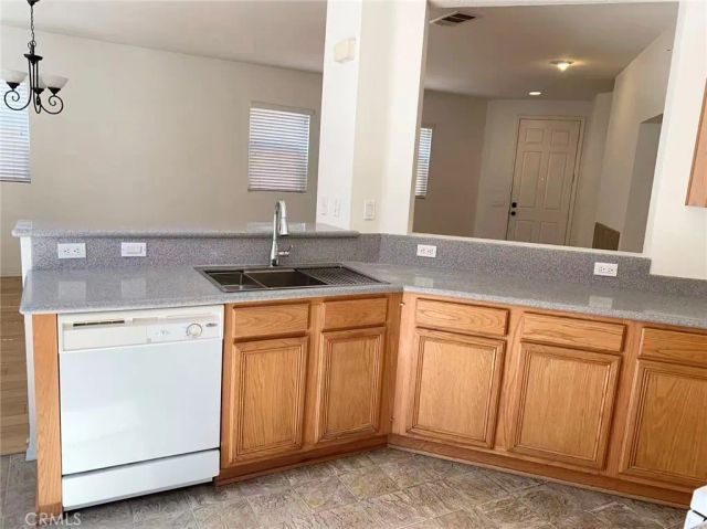 5751 Autumnwood, Jurupa Valley, CA 92509