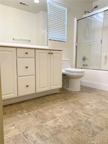 5751 Autumnwood, Jurupa Valley, CA 92509