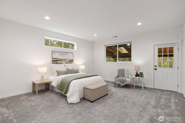 101 NE Anvil Lane, Belfair, WA 98528