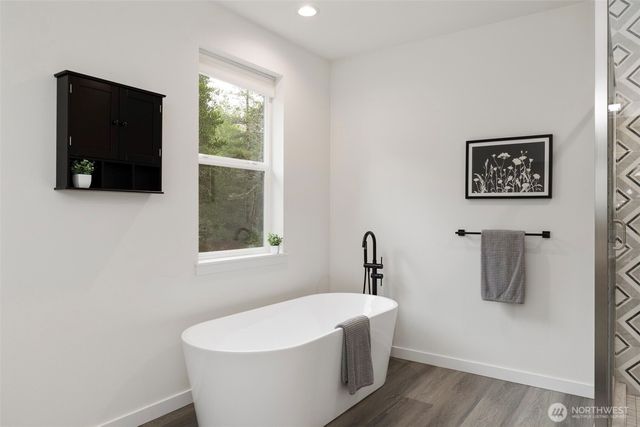 101 NE Anvil Lane, Belfair, WA 98528