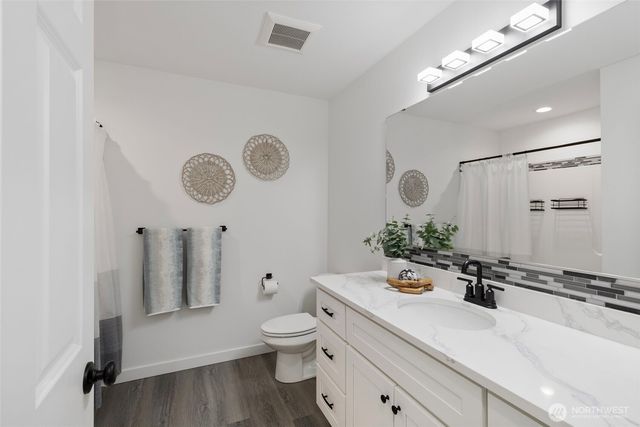 101 NE Anvil Lane, Belfair, WA 98528