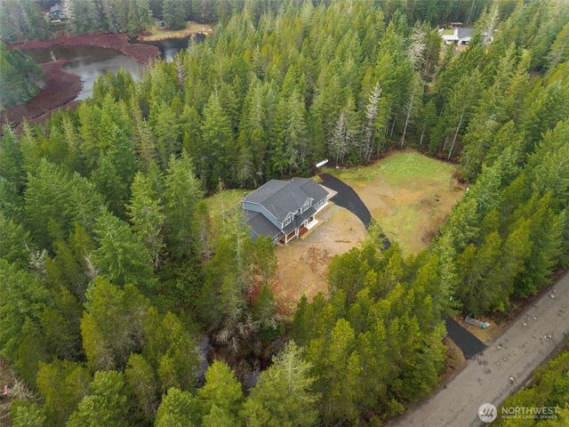 101 NE Anvil Lane, Belfair, WA 98528