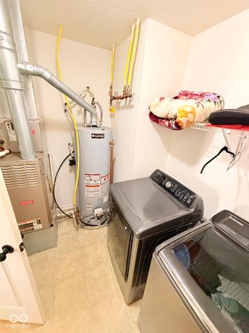 8748 Hosta Way, Camby, IN 46113