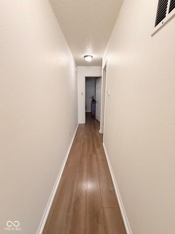 8748 Hosta Way, Camby, IN 46113