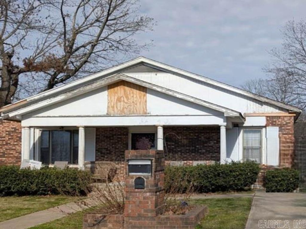 4322 W 17th Street, Little Rock, AR 72204