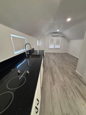 306 E Hughbert Street, Norman, OK 73069