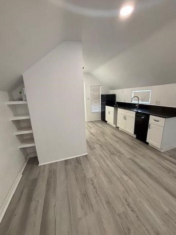 306 E Hughbert Street, Norman, OK 73069