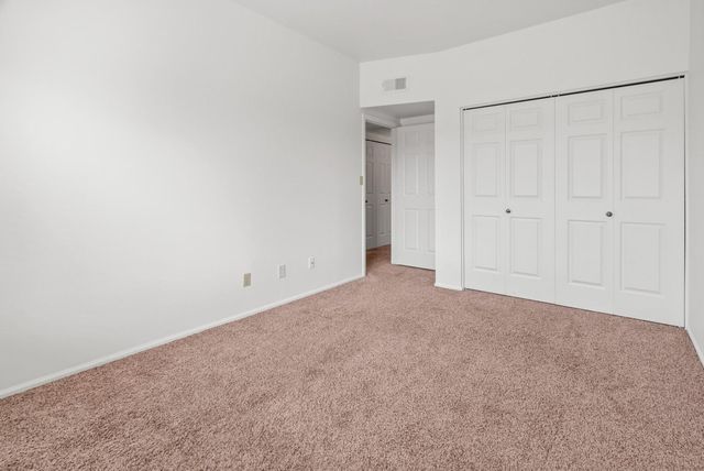 1017 E Maryland -- 213, Phoenix, AZ 85014