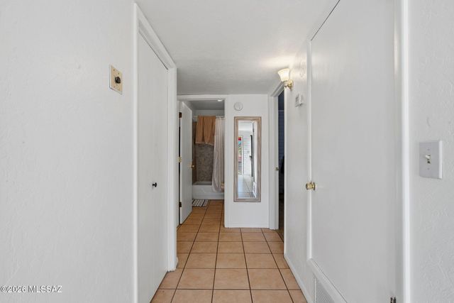 5125 S Missiondale Road, Tucson, AZ 85706