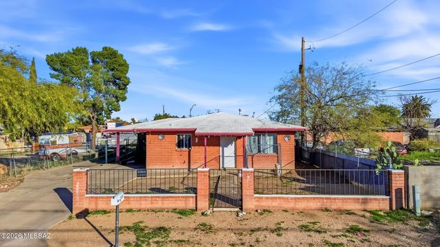 5125 S Missiondale Road, Tucson, AZ 85706