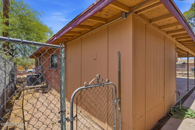 5125 S Missiondale Road, Tucson, AZ 85706