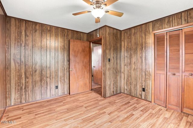 2060 Fishpond Road, Chuckey, TN 37641